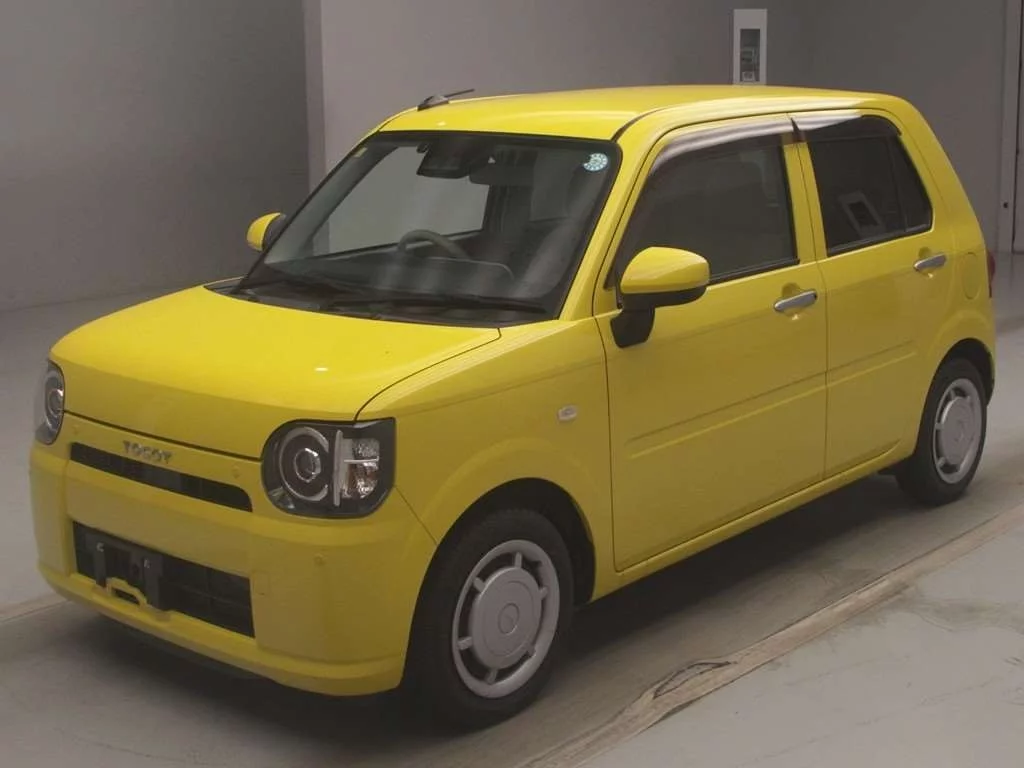 Daihatsu Mira Tocot LA550S 2018